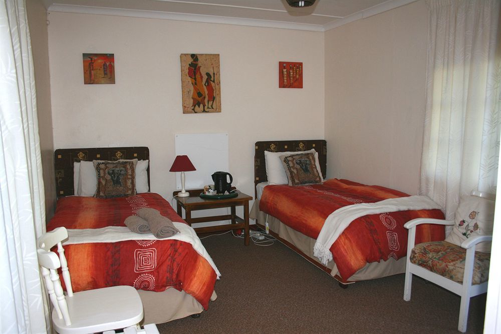 Thatchings Bed And Breakfast Nottingham Road Exterior foto
